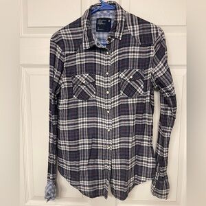 Women’s American Eagle flannel shirt